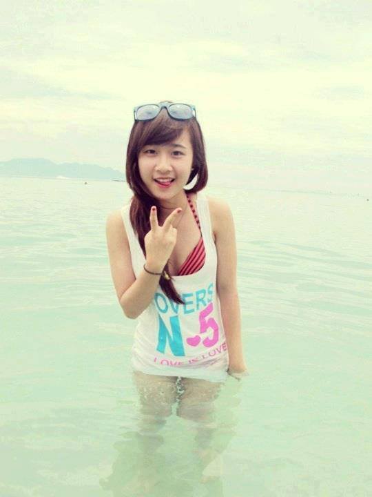 美女被草出水